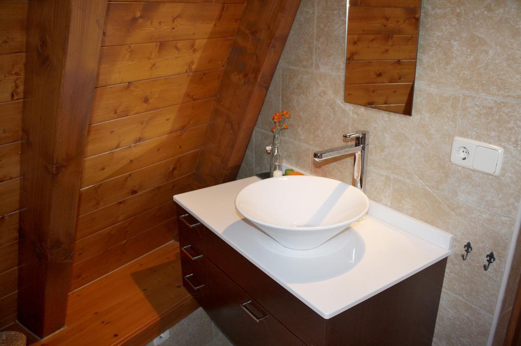 Apartamentos Valle De Aran Mont Exterior photo