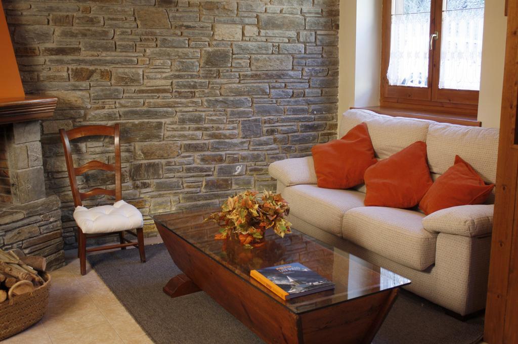 Apartamentos Valle De Aran Mont Exterior photo